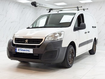 Used Peugeot Partner 2017 for sale - 79265819: Photo