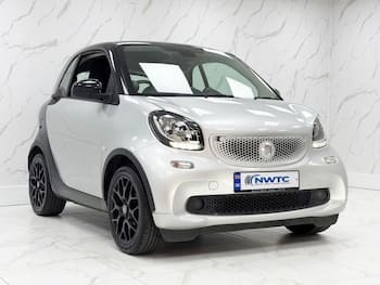 Used smart fortwo 2017 for sale - 79666885: Photo