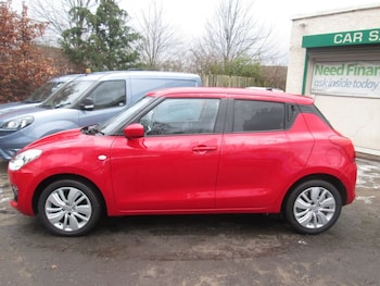 Used Suzuki Swift 2017 for sale - 77356503: Photo