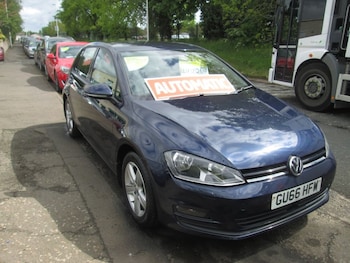 Used Volkswagen Golf 2016 for sale - 78598103: Photo