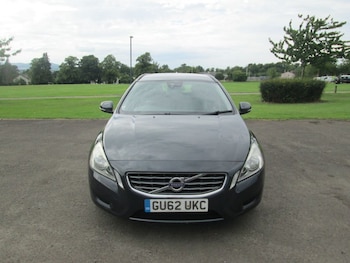 Used Volvo V60 2012 for sale - 79517735: Photo