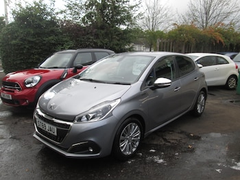 Used Peugeot 208 2019 for sale - 75944910: Photo