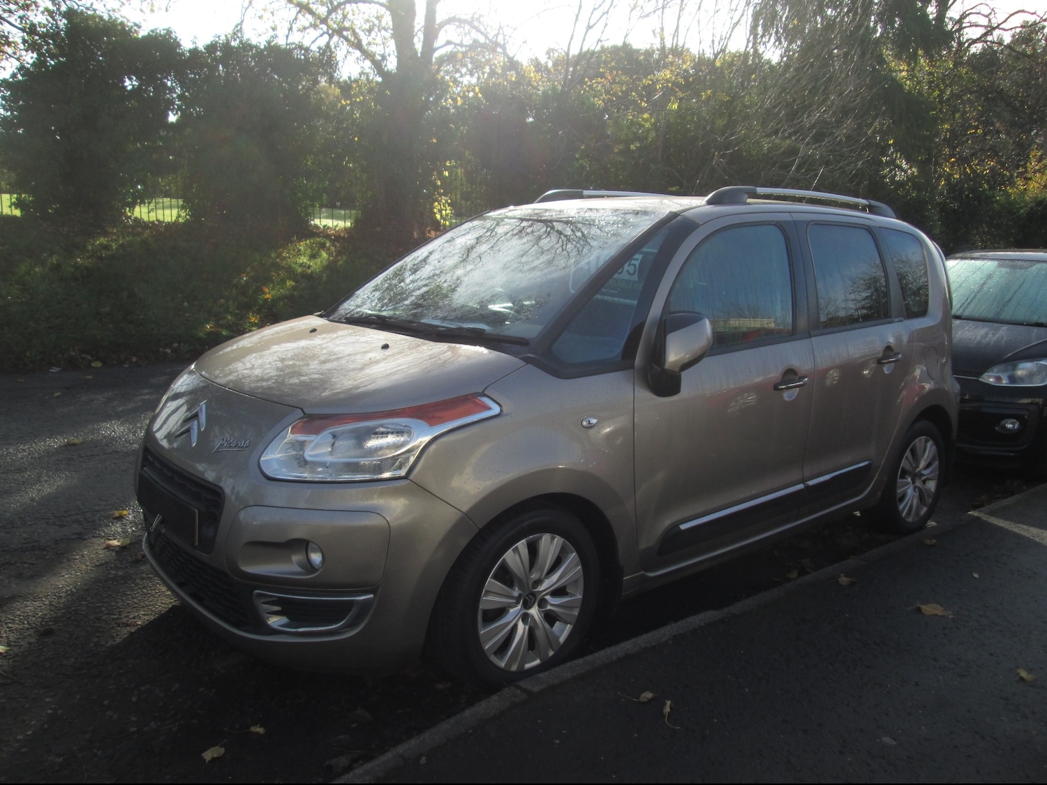 Used Citroen C3 Picasso 2011 for sale - 76131260: Photo 4