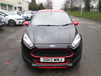 Used Ford Fiesta 2017 for sale - 77507465: Photo