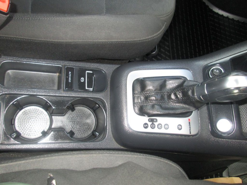 Used Volkswagen Tiguan 2015 for sale - 78215606: Photo 15