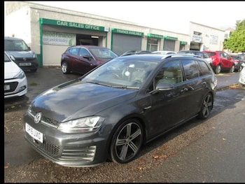 Used Volkswagen Golf 2016 for sale - 76986003: Photo