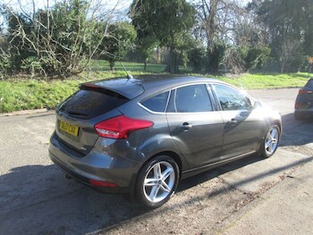 Used Ford Focus 2017 for sale - 77792199: Photo