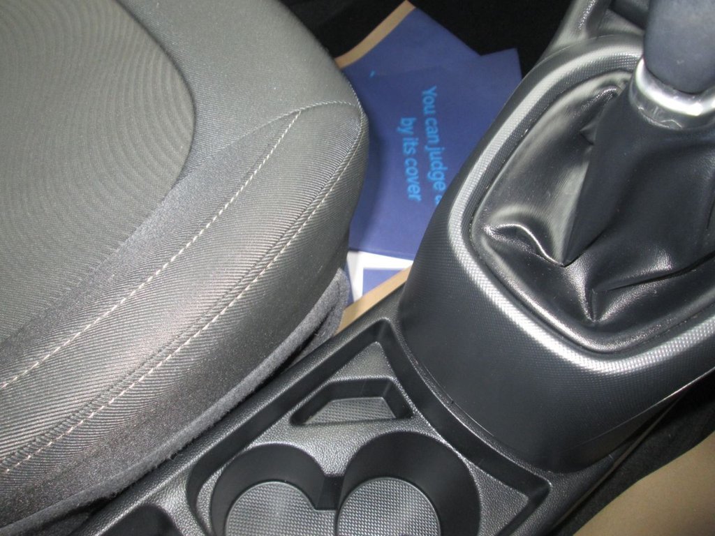 Used Hyundai i10 2017 for sale - 77133358: Photo 21