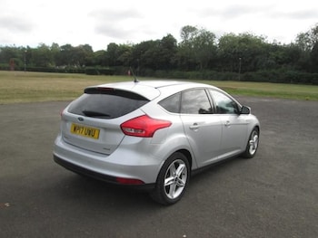 Used Ford Focus 2017 for sale - 76986005: Photo