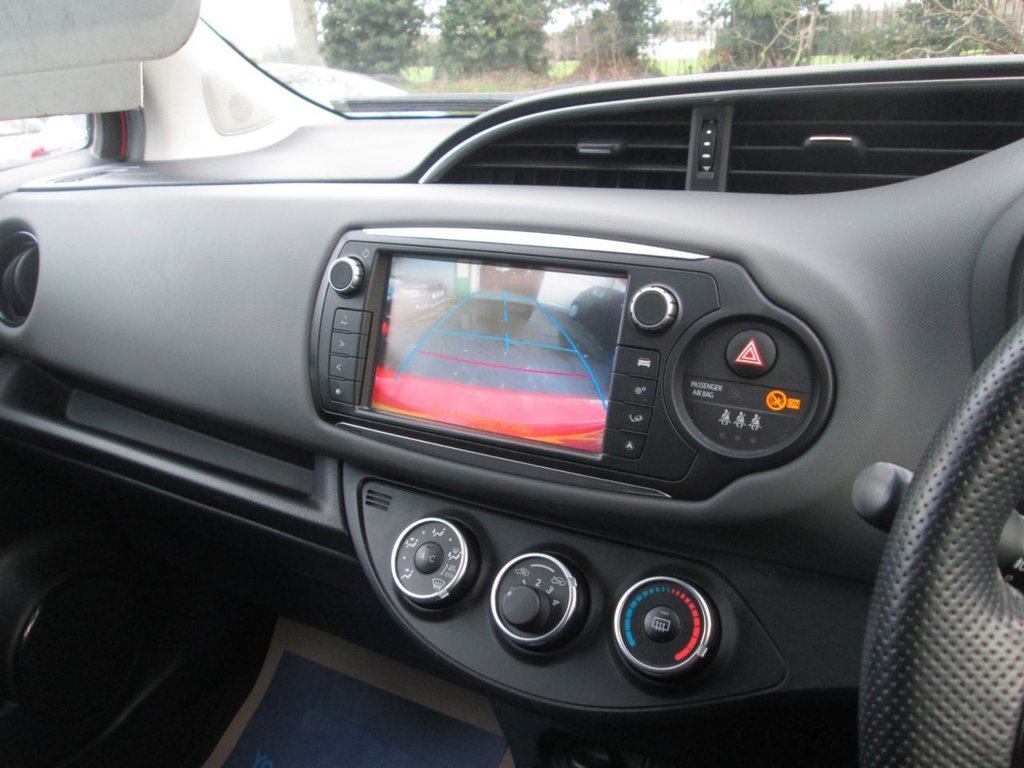 Used Toyota Yaris 2016 for sale - 77667325: Photo 15