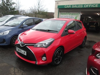 Used Toyota Yaris 2016 for sale - 77667325: Photo