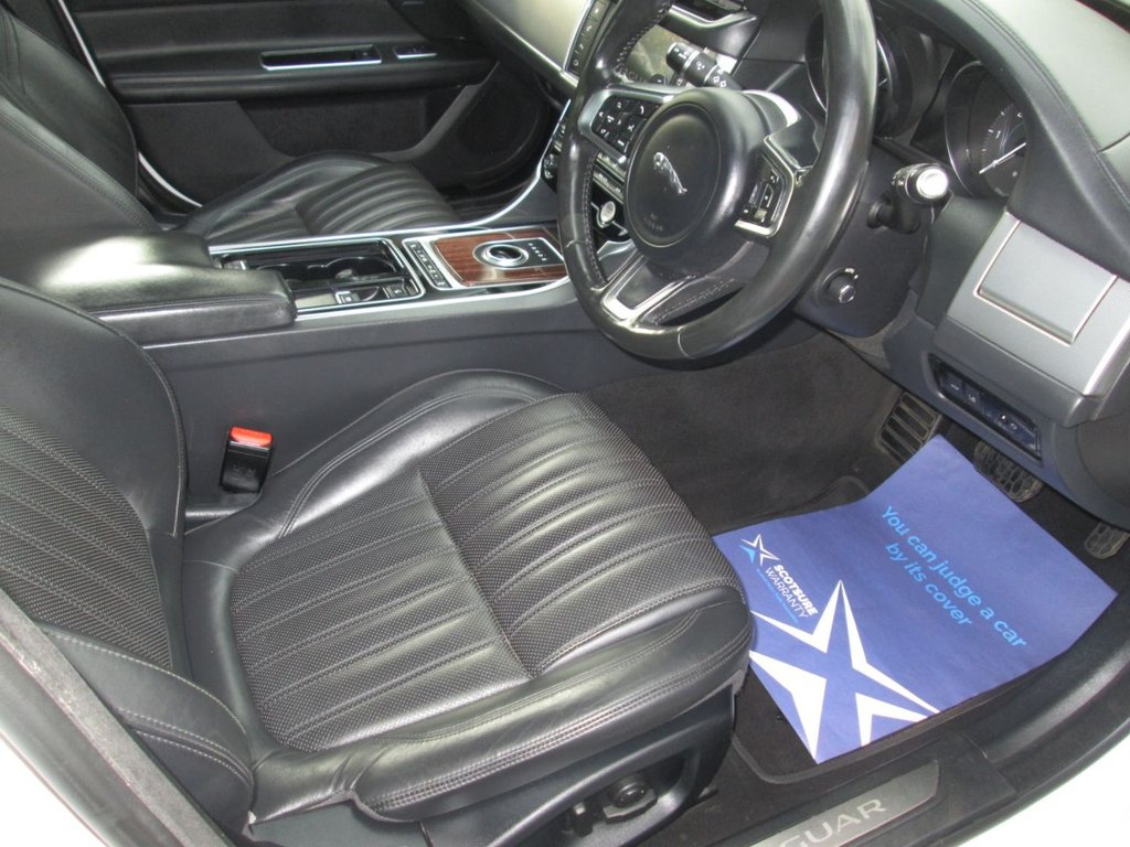 Used Jaguar XF 2018 for sale - 77748646: Photo 11