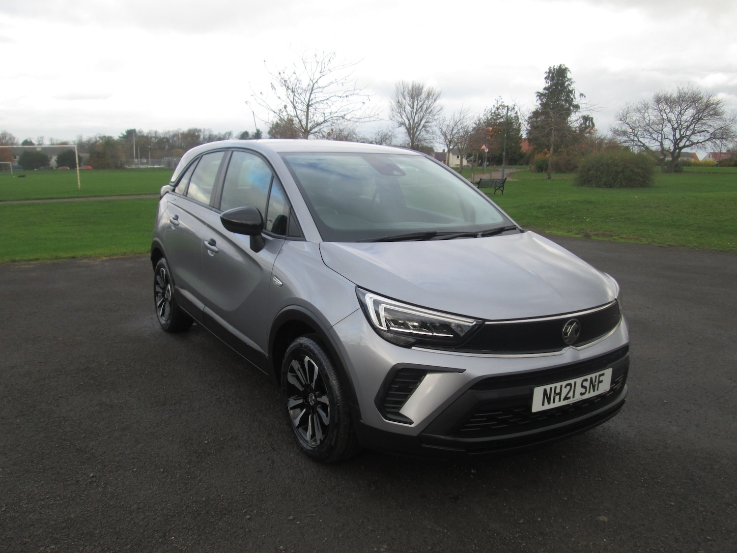 Used Vauxhall Crossland 2021 for sale - 76532253: Photo 2