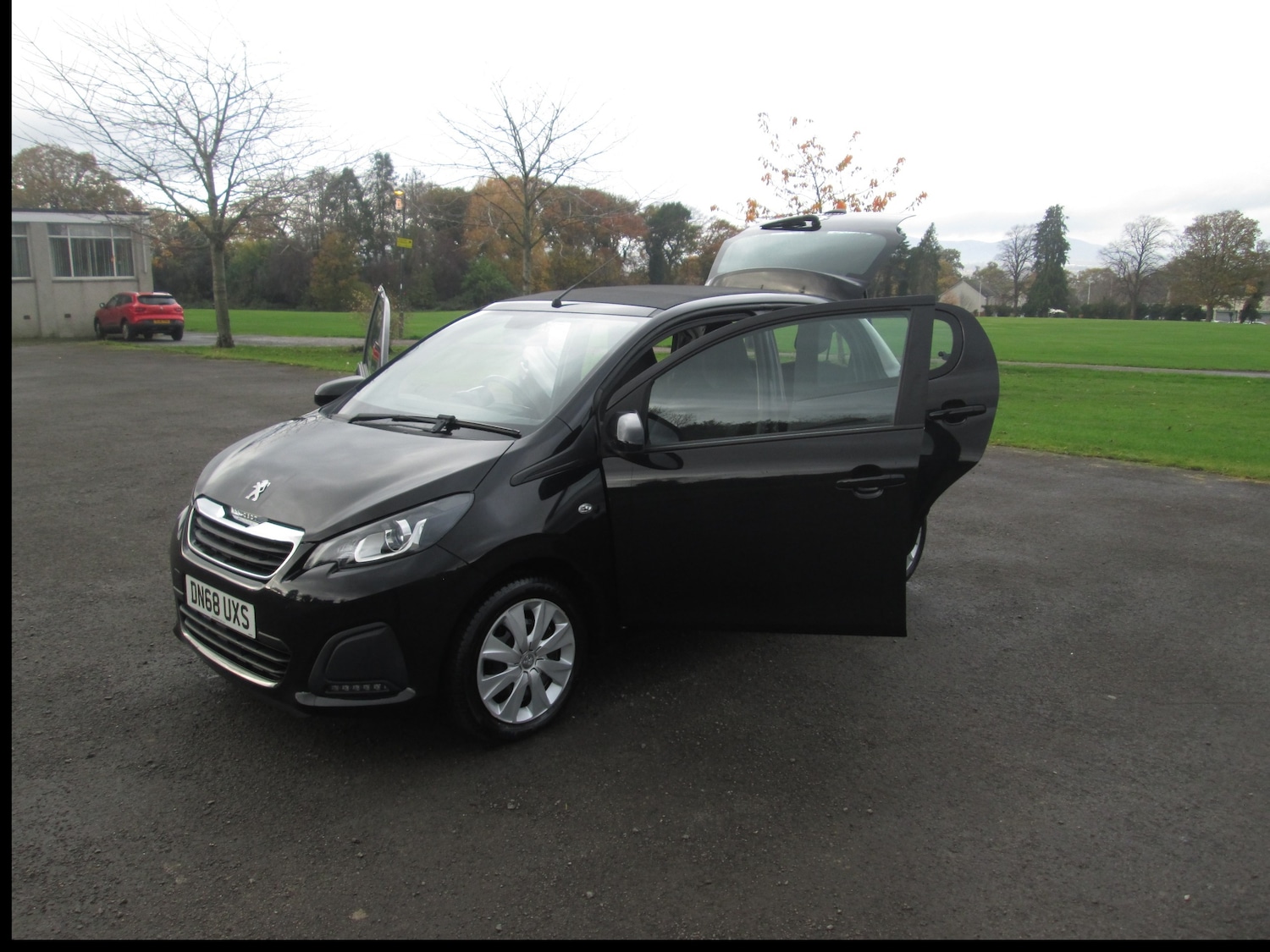 Used Peugeot 108 2018 for sale - 76530859: Photo 9