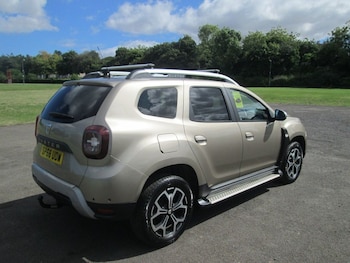 Used Dacia Duster 2018 for sale - 79470195: Photo