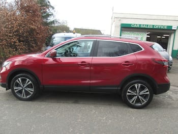 Used Nissan Qashqai 2017 for sale - 79828808: Photo
