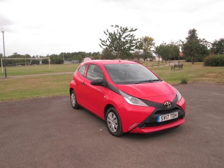 Used Toyota AYGO 2017 for sale - 76985996: Photo 2