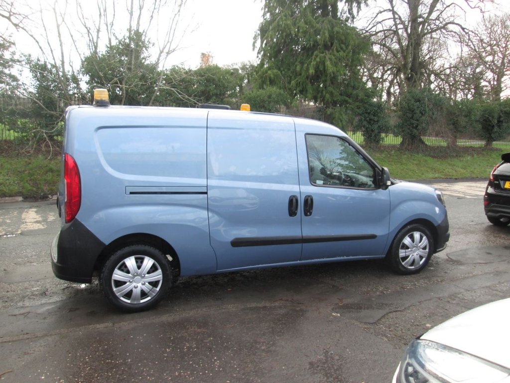 Used Fiat Doblo 2018 for sale - 77394467: Photo 5