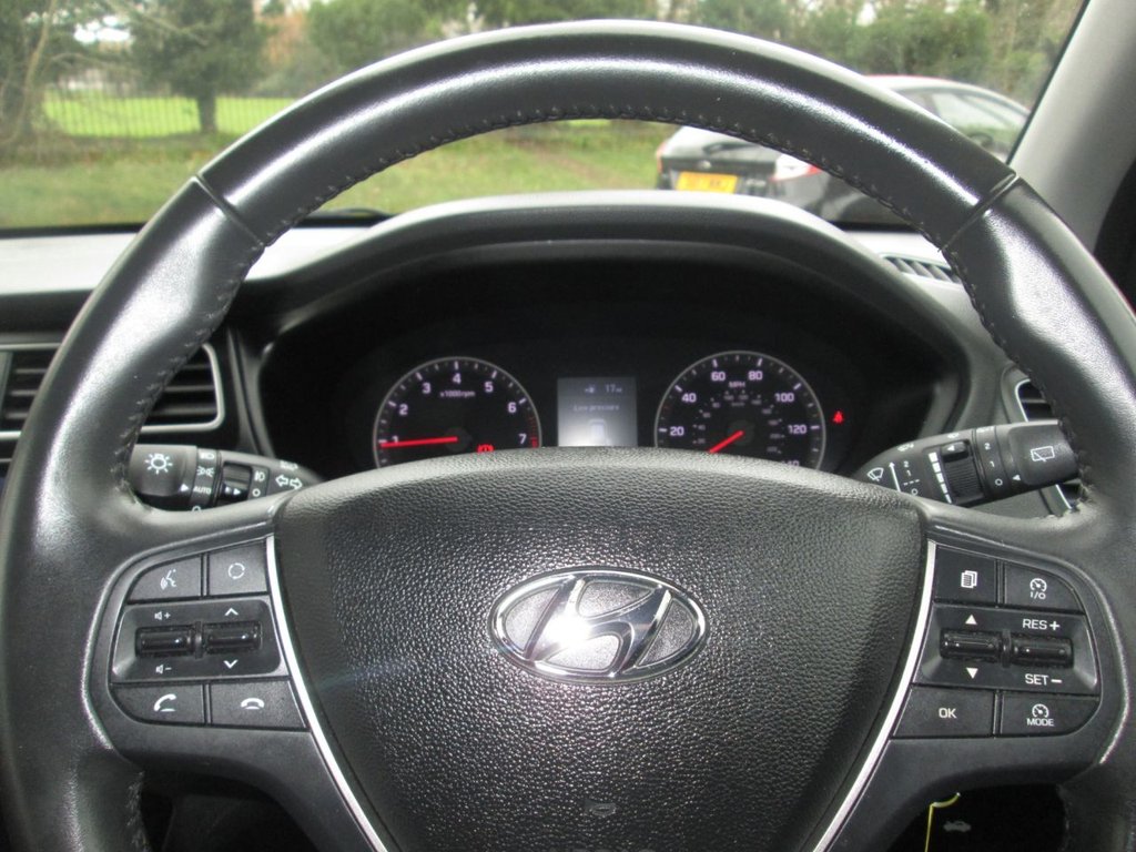 Used Hyundai i20 2019 for sale - 77666754: Photo 15