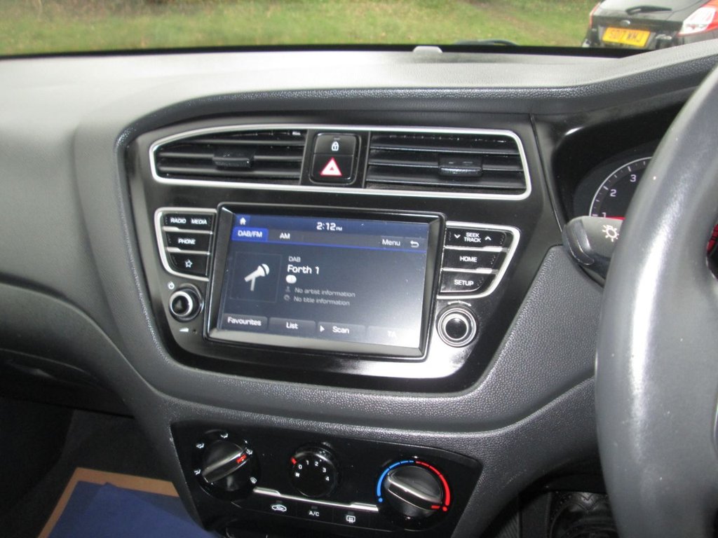 Used Hyundai i20 2019 for sale - 77666754: Photo 16