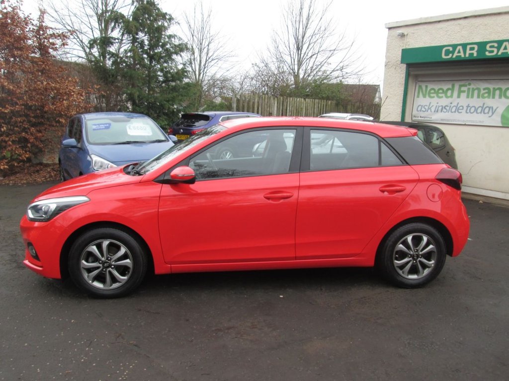 Used Hyundai i20 2019 for sale - 77666754: Photo 3