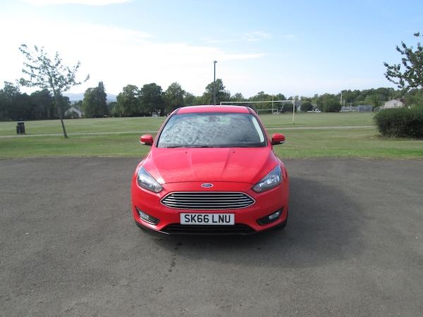 Used Ford Focus 2016 for sale - 75584600: Photo 1