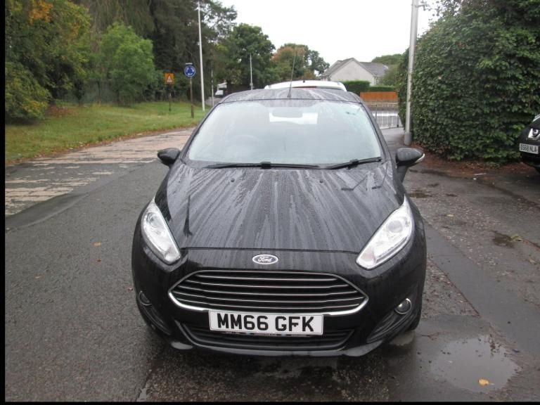 Used Ford Fiesta 2017 for sale - 76918108: Photo 1