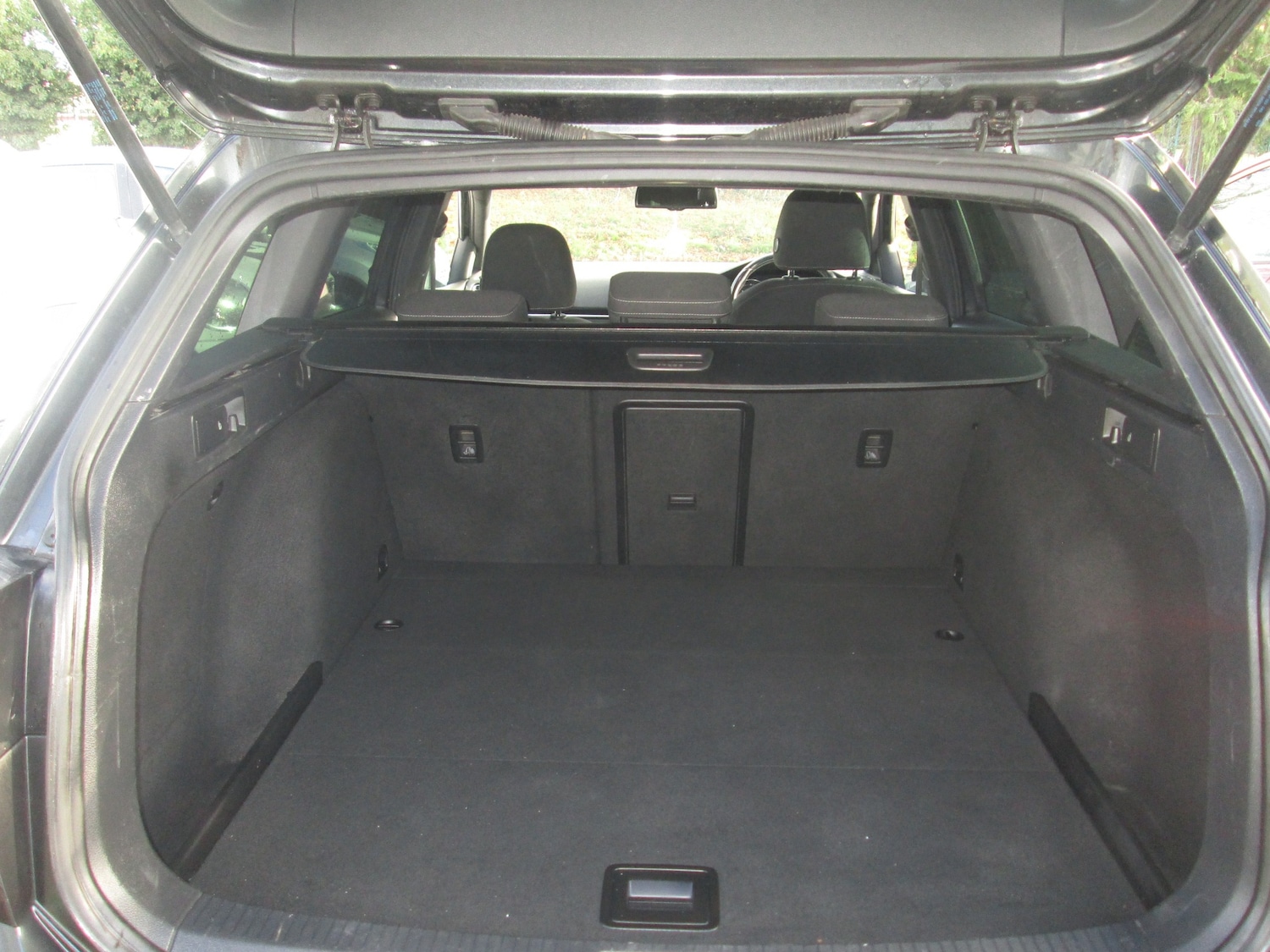 Used Volkswagen Golf 2016 for sale - 76391148: Photo 16