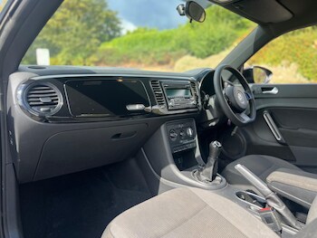Used Volkswagen Beetle 2013 for sale - 79621217: Photo