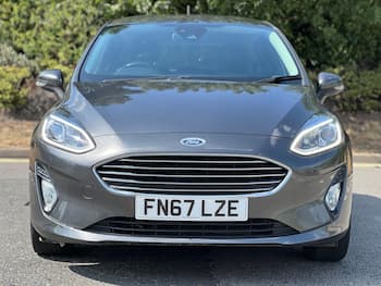 Used Ford Fiesta 2017 for sale - 79831117: Photo