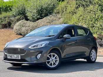 Used Ford Fiesta 2017 for sale - 79831117: Photo