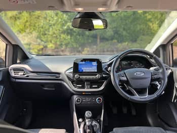 Used Ford Fiesta 2017 for sale - 79831117: Photo