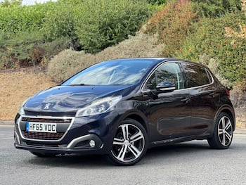 Used Peugeot 208 2015 for sale - 79635082: Photo