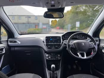 Used Peugeot 208 2018 for sale - 79808771: Photo