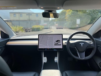 Used Tesla Model 3 2020 for sale - 79621964: Photo