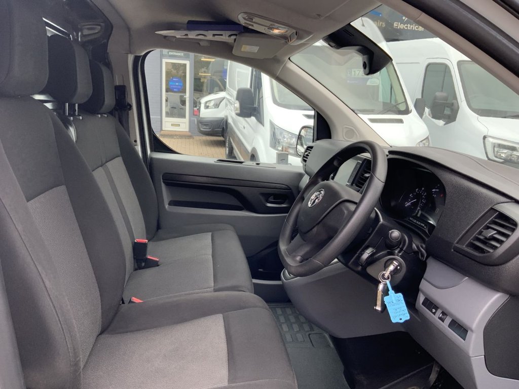 Used Vauxhall Vivaro 2022 for sale - 77157381: Photo 13