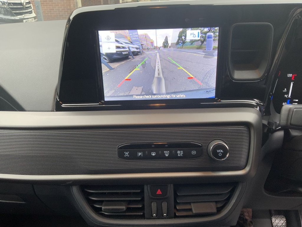 Used Ford Transit Courier 2024 for sale - 77157411: Photo 17