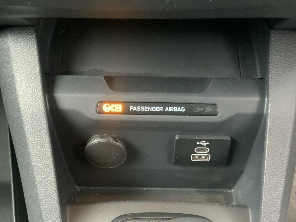 Used Ford Transit Courier 2024 for sale - 77157411: Photo 21