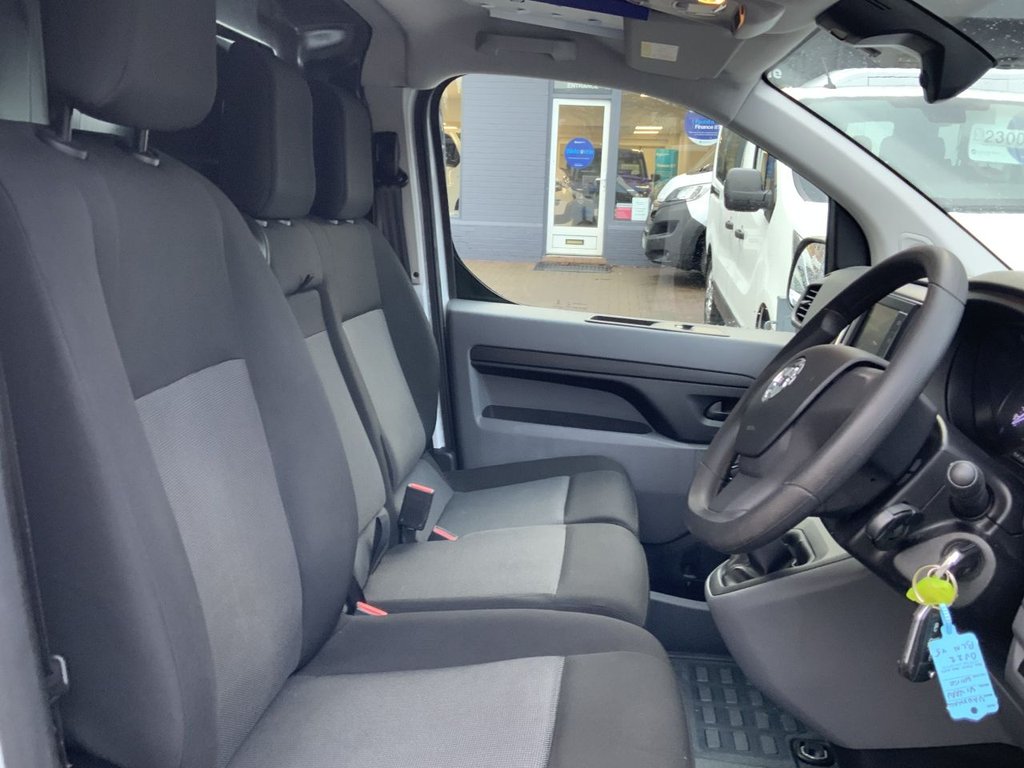 Used Vauxhall Vivaro 2022 for sale - 77157455: Photo 12