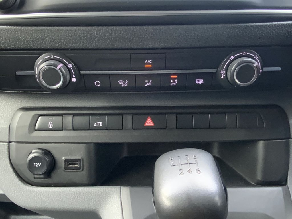 Used Vauxhall Vivaro 2022 for sale - 77157455: Photo 18