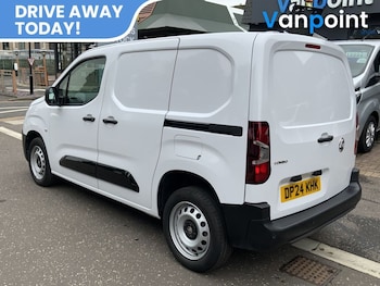 Used Vauxhall Combo 2024 for sale - 77157424: Photo