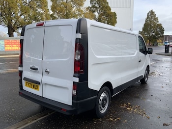 Used Nissan Primastar 2022 for sale - 77157426: Photo