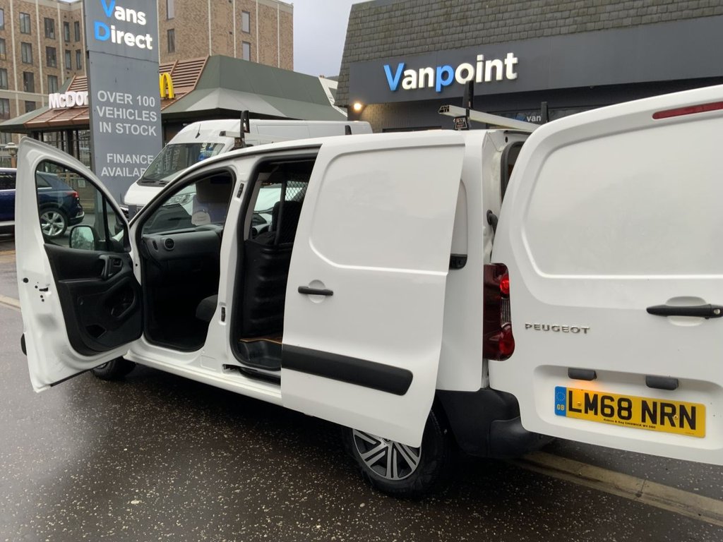 Used Peugeot Partner 2018 for sale - 77302200: Photo 11