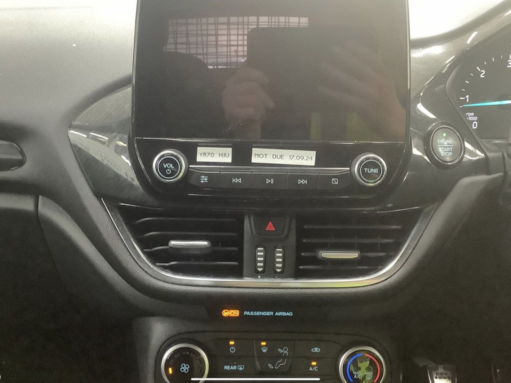 Used Ford Fiesta 2020 for sale - 77157420: Photo 6