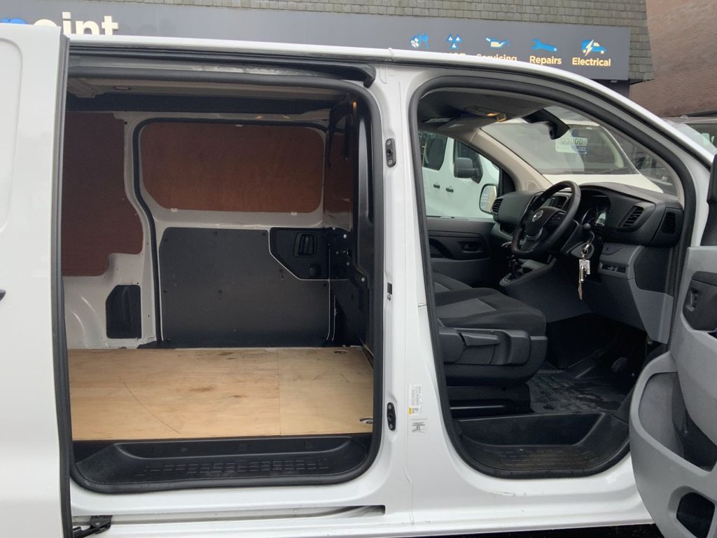 Used Vauxhall Vivaro 2022 for sale - 77436943: Photo 16