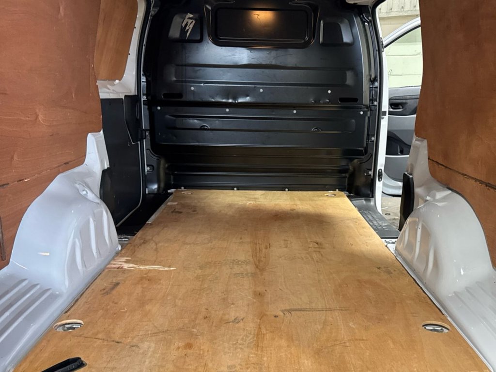 Used Vauxhall Vivaro 2022 for sale - 77436943: Photo 4