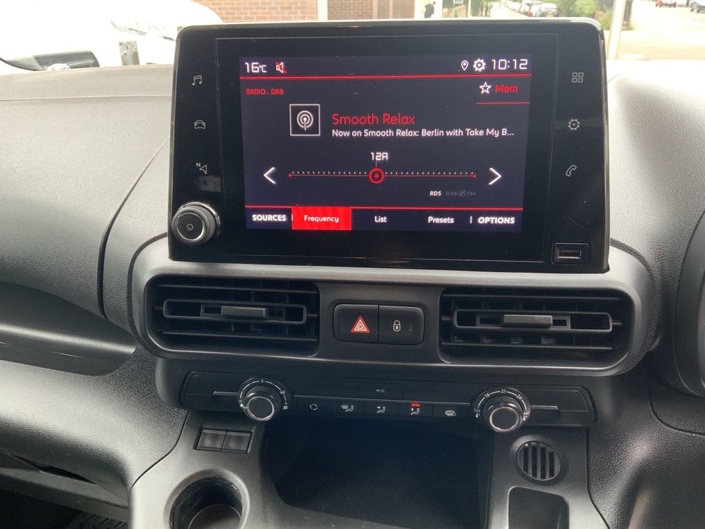 Used Citroen Dispatch 2022 for sale - 76434167: Photo 16