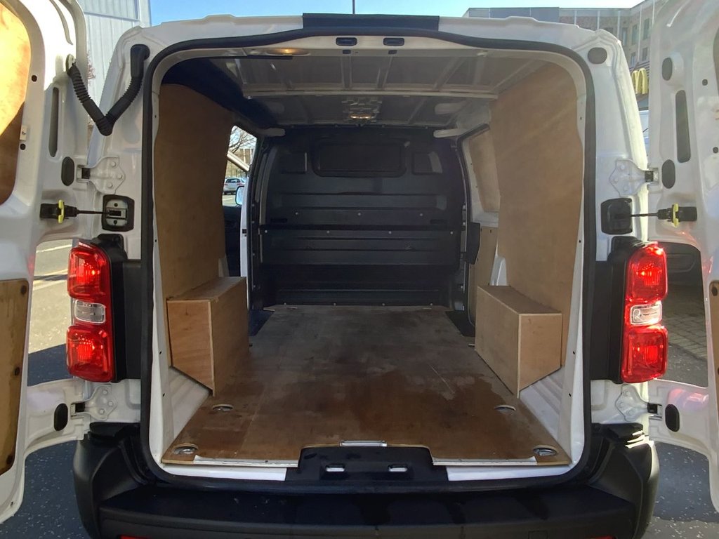 Used Vauxhall Vivaro 2024 for sale - 77655425: Photo 11