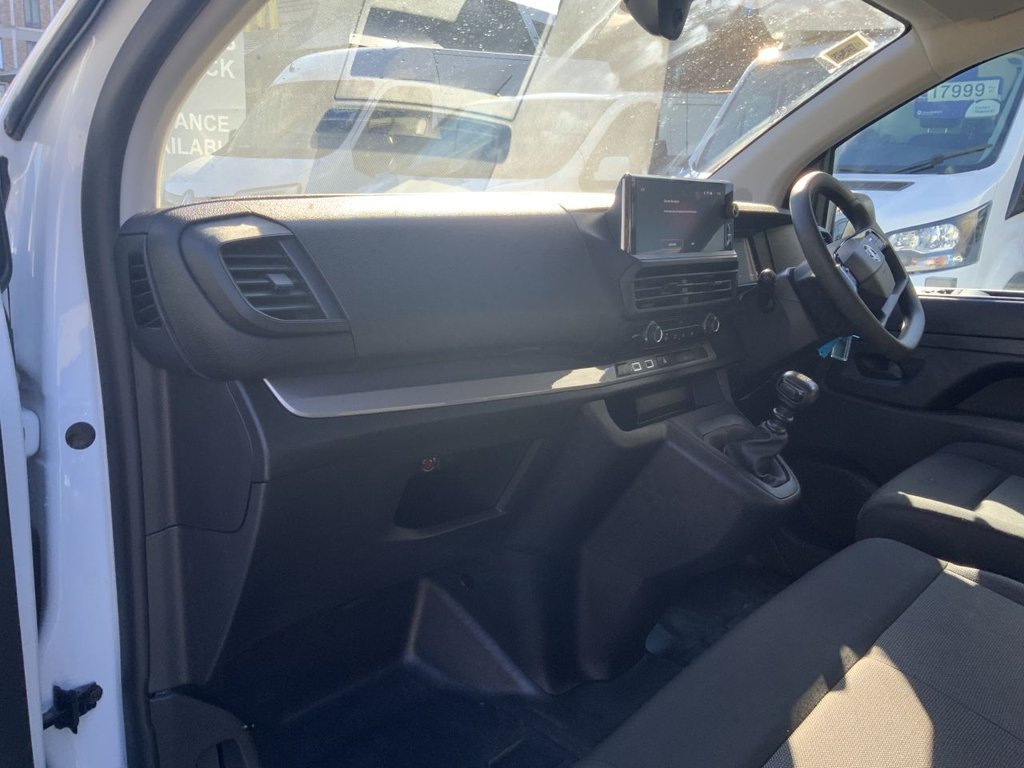 Used Vauxhall Vivaro 2024 for sale - 77655425: Photo 18