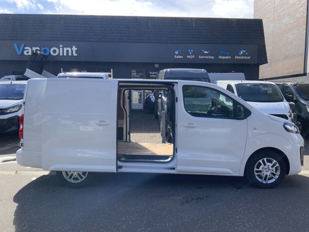 Used Vauxhall Vivaro 2022 for sale - 76434136: Photo 10